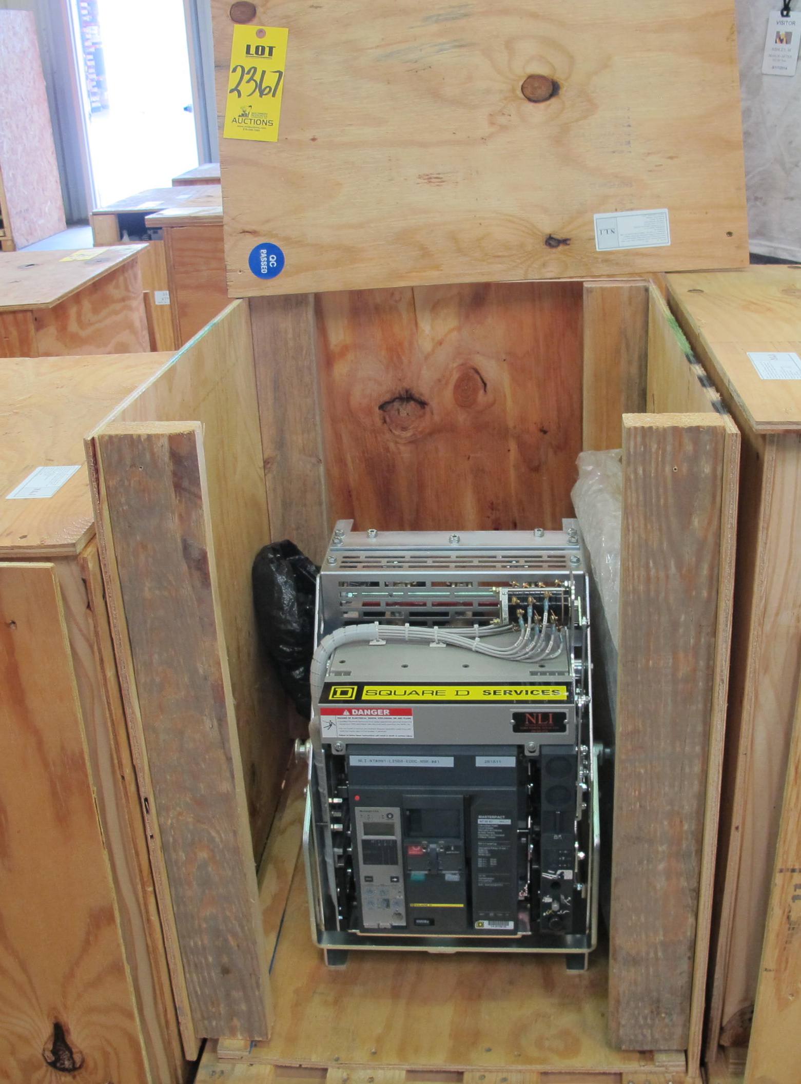 BREAKER, CIRCUIT, 600 FRAME AMP RATING, MASTERPACT NT 08N1 KIND, 3 POLE, 480 VOLT RATING SQUARE D DIRECT REPLACEMENT FOR NSR ABB K-600S INCLUDES ONE NEW 18" DOOR, MOUNTS USING EXISTING HINGES > CONTINUOUS CURRENT: 600A > INTERRUPTING RATING: 30KA @ 535VAC > 125VDC OPERATED > MICROLOGIC TRIP UNIT 5.0A > 250A SENSOR > 100A SENSOR PLUG > 18" DOOR, PART # NLI-NT08N1-LISB8-EODC-NSR-001 (W-44) LOADING & HANDLING FEE $15-